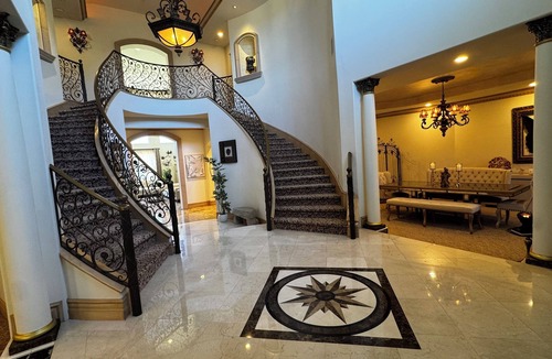 Arcadia House | Stylish home with fun amenities