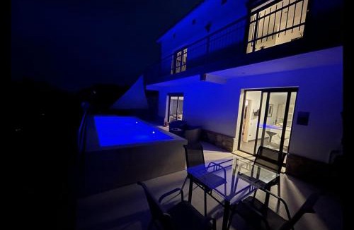 Cabrils Villa | Stylish Home with Terrace and Private Pool, Maresme