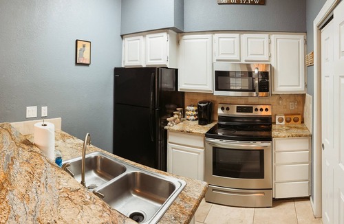 Highland Lake Estates Condo | Stylish Island Villa on Lake Travis