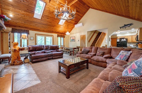 Oakland House | Stylish Lake Retreat w/Hot Tub, Dock & Fire Pit