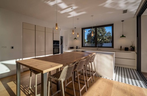Castelnau-le-Lez Villa | Stylish Languedoc Villa with Private Pool