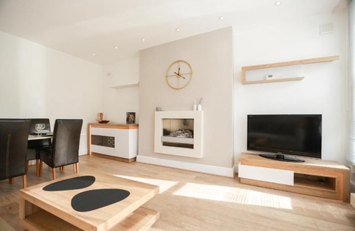 Leamington Spa Apartment | Stylish Leamington Town Centre Apartment
