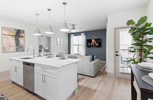 East Raleigh Apartment | Stylish Living 5 Min From Downtown