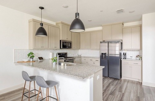 Frisco Condo | Stylish Living in Vibrant Frisco