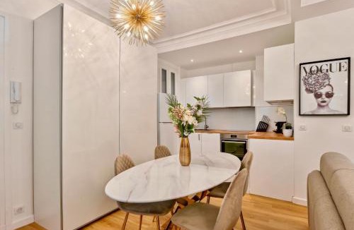 Ternes Apartment | Stylish loft - Arc de Triomphe
