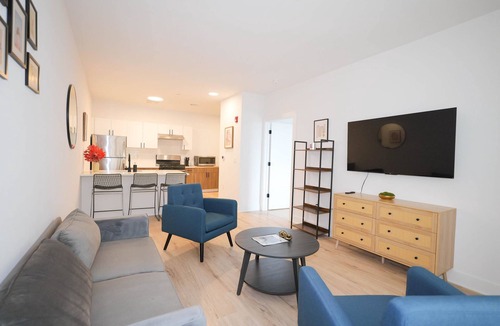 Stamford Apartment | Stylish Luxe 1BR - Easy Access to NYC