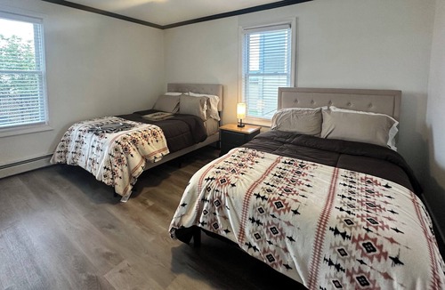 Washington Park Apartment | Stylish Luxe Providence Suite