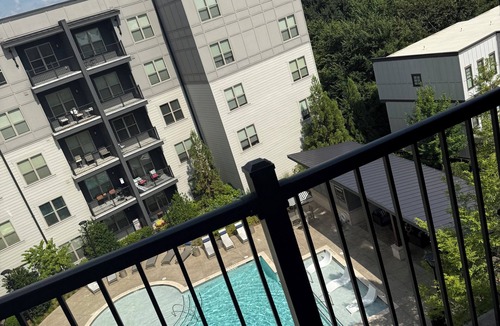 Lindbergh Apartment | Stylish luxury 1-bedroom in Buckhead with pool-view balcony -free parking