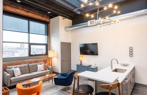 Downtown Rochester Apartment | Stylish Mid-Century Modern Executive Apartment