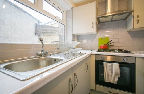 Accrington House | Stylish Modern Getaway : Lancashire