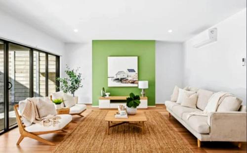 Highton House | Stylish Modern Getaway Geelong