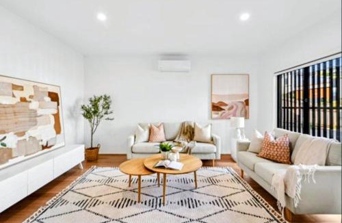 Highton House | Stylish Modern Getaway Geelong