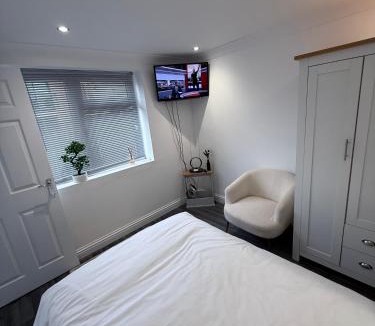 Bedford House | Stylish modern Guest house