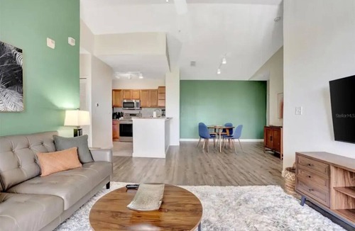 Sarasota Condo | Stylish, modern home in Serenata