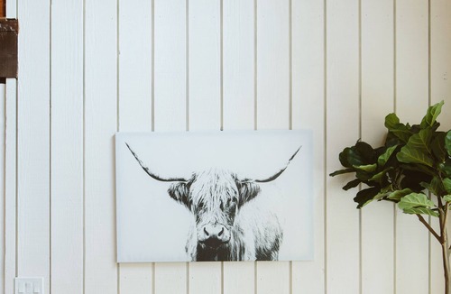 Hood River House | Stylish & Modern Hood River Retreat Near Downtown!