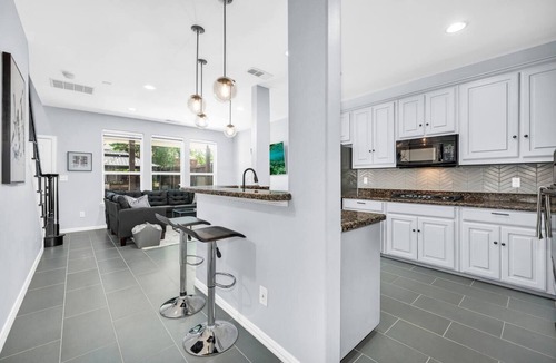 Dallas House | Stylish Modern Luxury! Absolutely no detail overlooked in the design of this newly renovated 2800 SF two-story single family home.