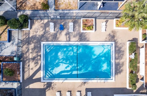 Southwest Orlando Apartment | Stylish Modern Studio Apt Citrus Oaks with AC and WiFi