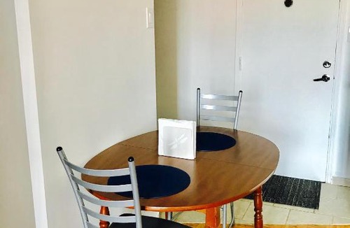 Downtown Montreal Apartment | Stylish Montreal Apartment: Comfortable Stay in the Golden Square Mile