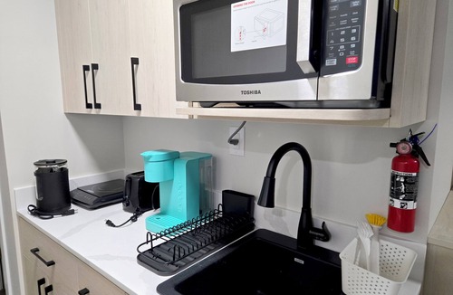 Winnipeg House | Stylish New 2BR Suite | Private Entry | Quiet, Near Shops & Transit