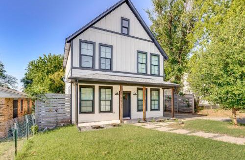 Central Oklahoma City House | Stylish OKC Farmhouse w/Garden - Close to OU