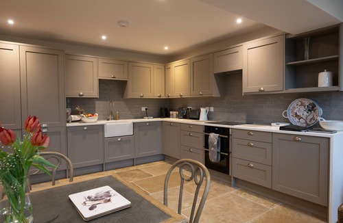 Murthly Cottage | Stylish one Bedroom Country Steading