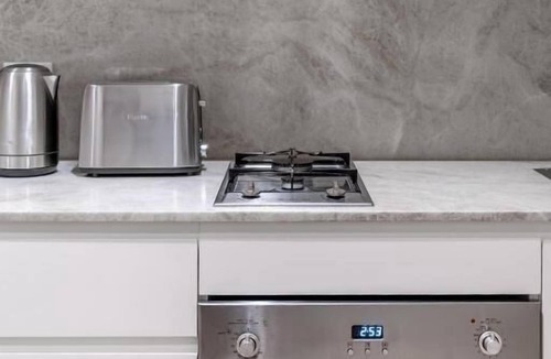 Paddington Apartment | Stylish Paddington Studio | Walk to Cafés & Shops