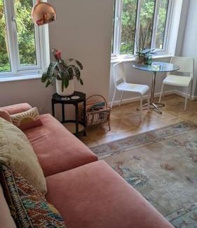 Oakleigh Apartment | Stylish, Peaceful 2-Bed Flat with Free Parking