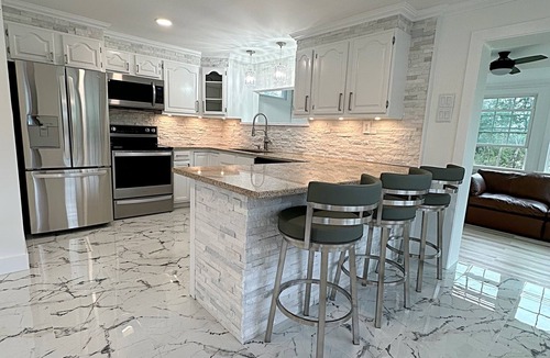 Goshen House | Stylish & Peaceful Getaway on 3 Private Acres