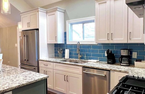 Southwest Raleigh House | Stylish Pet Retreat Near Downtown