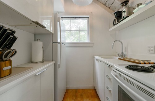Nantucket Town Cottage | Stylish Pied a Terre