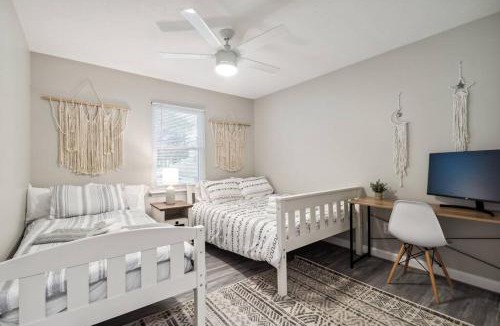 Hanover House | Stylish Rancher, Great Location!