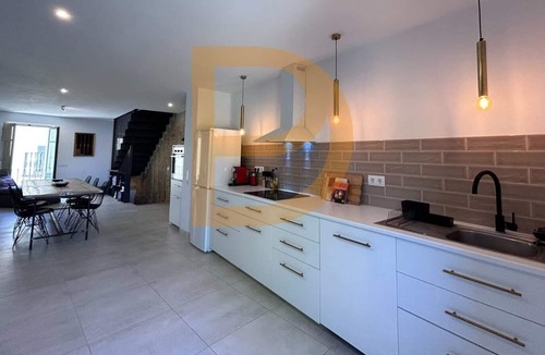 Castello d'Empuries House | Stylish Renovated Town House - Castelló d'Empúries
