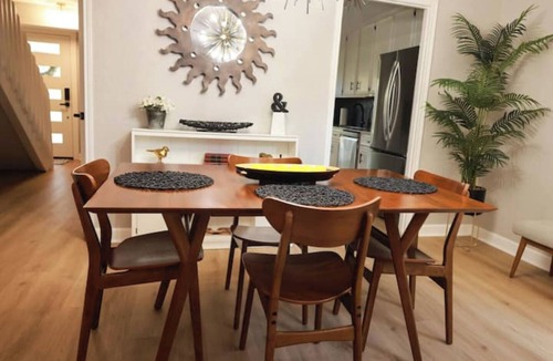 Memorial House | Stylish Retreat n5-Star Location, Deck & Pool!
