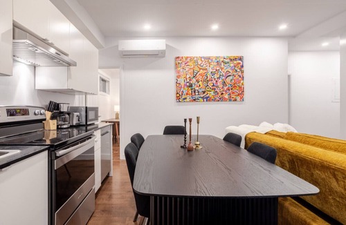 Shaughnessy Village Apartment | Stylish Retreat Near Crescent & Sainte-Catherine