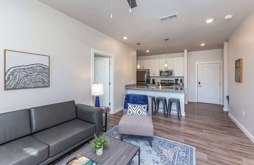CUF Apartment | Stylish Retreat | Only 2miles to UC & Downtown Life