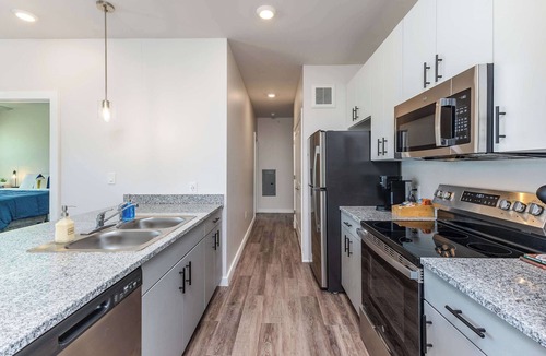 CUF Apartment | Stylish Retreat | Only 2miles to UC & Downtown Life