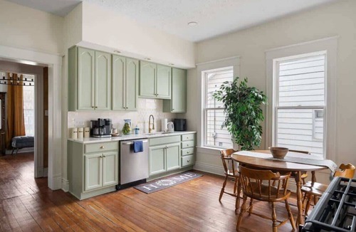 Beechmont House | Stylish Retreat | Prime Location | Yard | Fire Pit