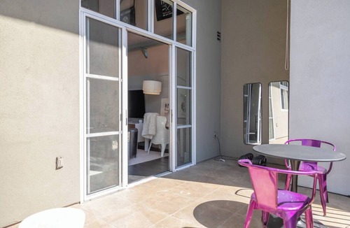 The Villas Condo | Stylish Santana Row Condo