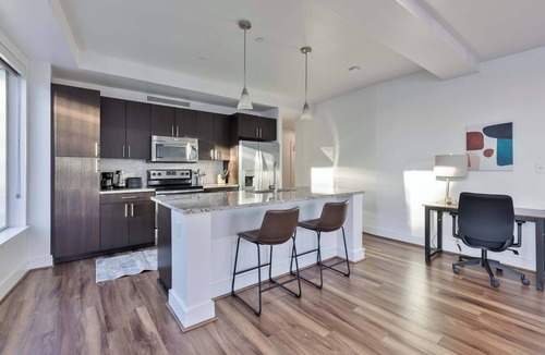 Seaport District Apartment | Stylish Seaport Apt Near Waterfront