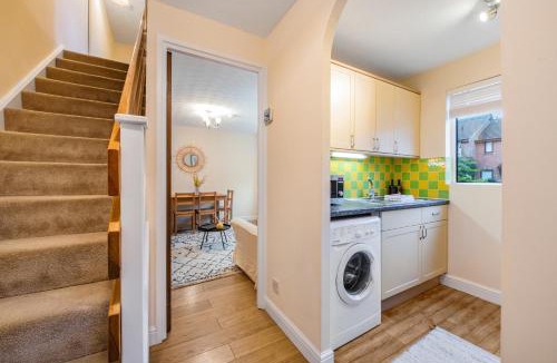 Bourne End House | Stylish Short Term Let - Bucks