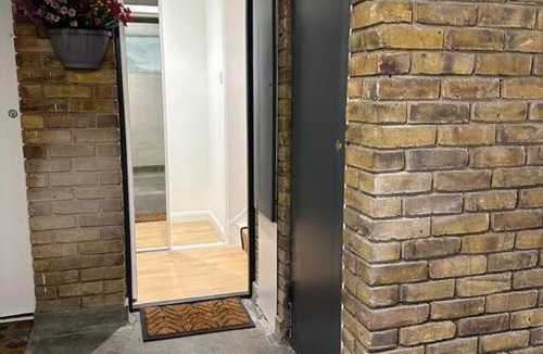 Munster Apartment | Stylish, Smart & Fun 4 Bed Home