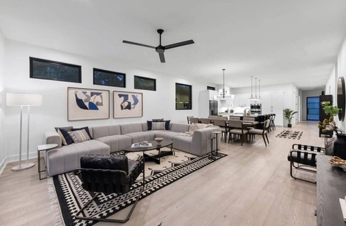 Montopolis House | Stylish Southern Home | Heated Pool