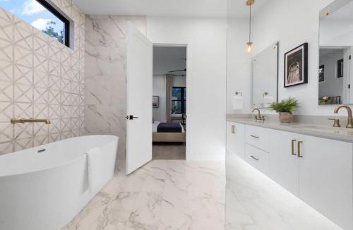 Montopolis House | Stylish Southern Home with Heated Pool
