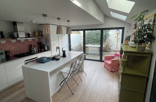 Herne Hill Apartment | Stylish & Spacious 2BD House - Brixton
