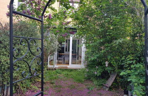 Bow West House | Stylish & Spacious 3-Bed Home in Vibrant Bow