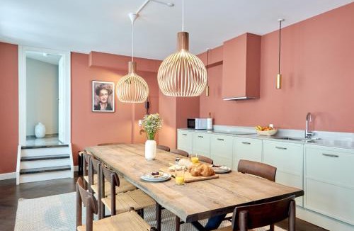Copenhagen City Centre Apartment | Stylish Spacious Apartment w 3BR in Copenhagen City