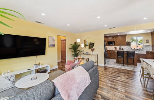 Concord House | Stylish Spacious Home with Private Pool