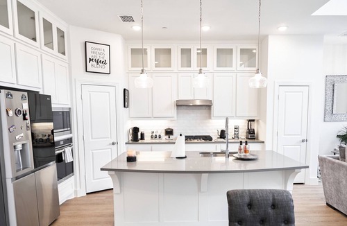 McKinney House | Stylish, Spacious, Modern Townhouse!