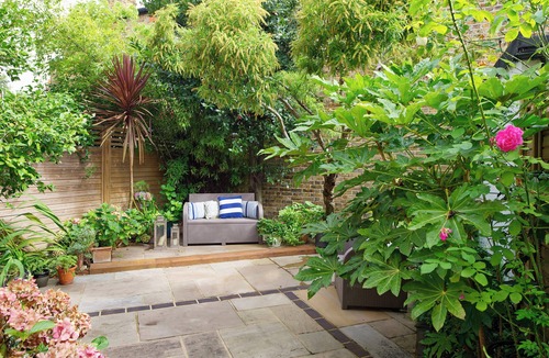 Tooting House | Stylish Stapleton, by Veeve