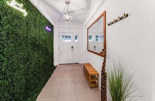 Lewisville House | Stylish Stay Arcade Fun & EV